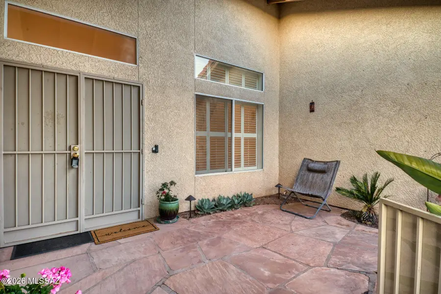 5590 N Waterfield, Tucson, AZ 85750 - Image #2