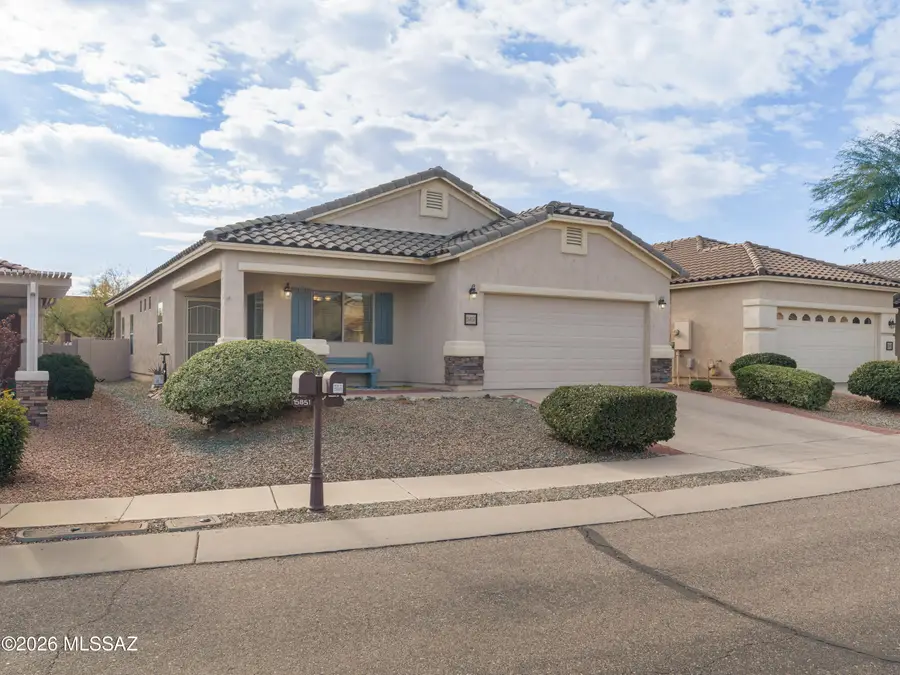 15857 S Via Cayetano, Sahuarita, AZ 85629 - Image #2
