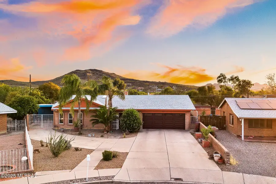 53 N Davila, Tucson, AZ 85745 - Image #2