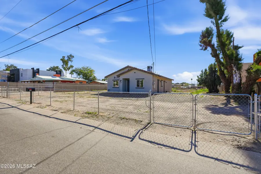 551 W Thurber, Tucson, AZ 85705 - Image #2
