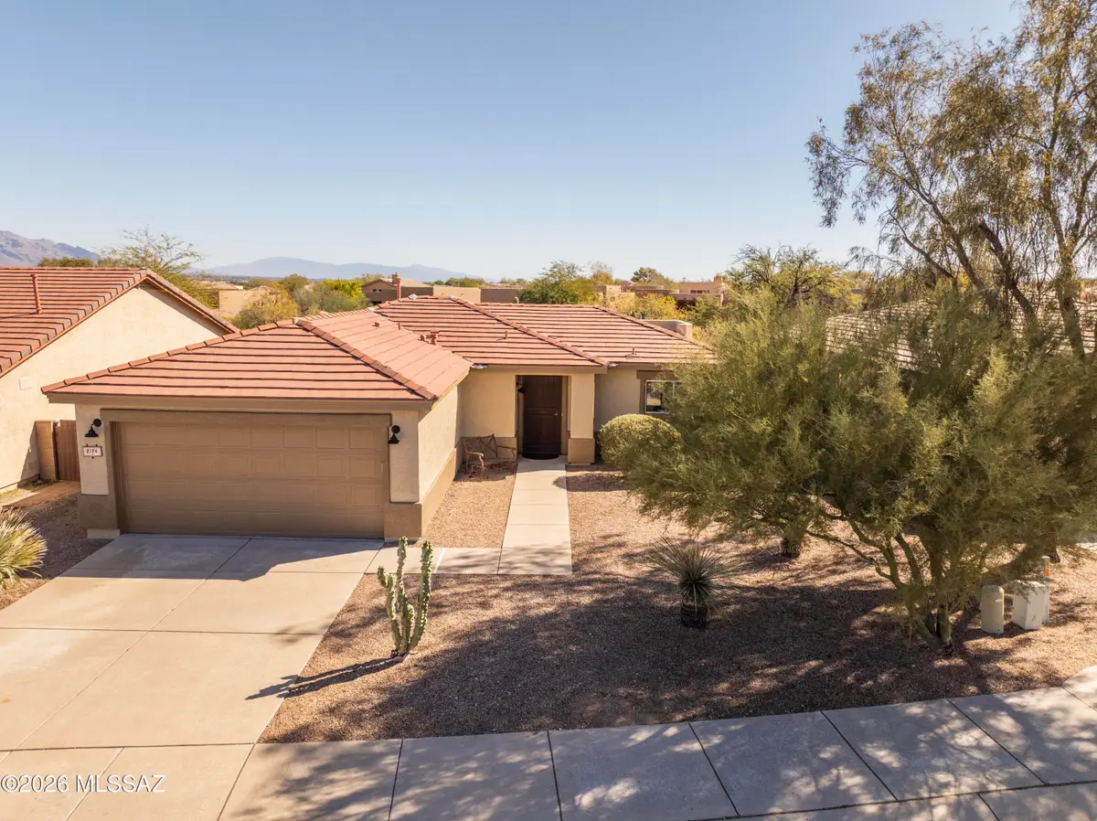 8194 N Iron Ridge, Tucson, AZ 85743 - #1