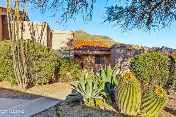 7601 N Calle Sin Envidia, Tucson, AZ 85718