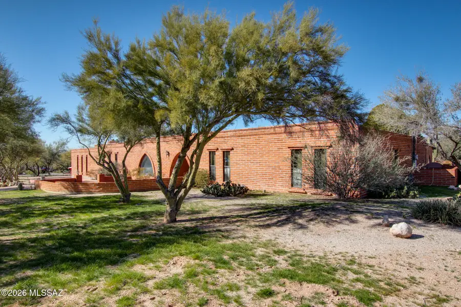 710 W Burton, Tucson, AZ 85704 - Image #2