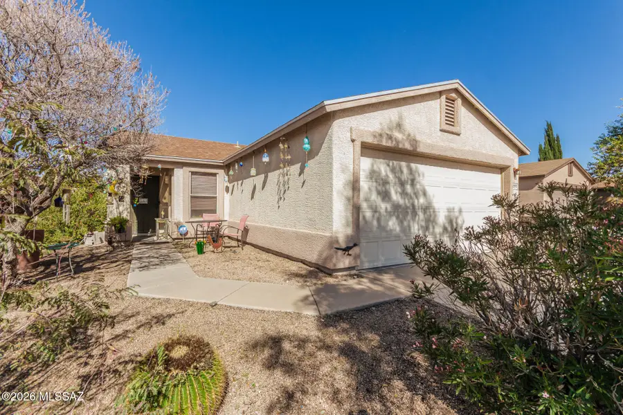 2595 E Warwick Castle, Tucson, AZ 85706 - Image #2
