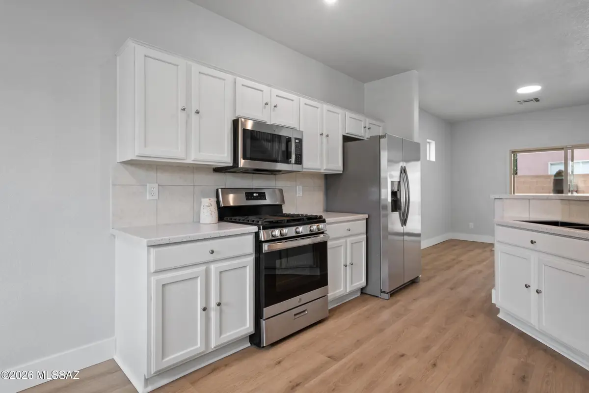 127 W Camino Rio Chiquito, Sahuarita, AZ 85629 - Image #1