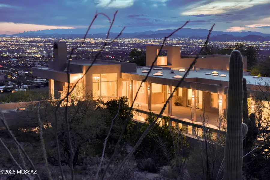 7001 N Ina, Tucson, AZ 85718 - #2