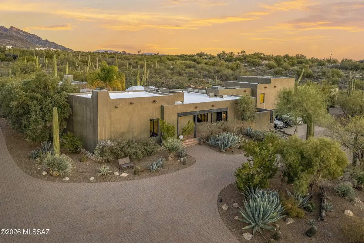 7901 N Sendero De Juana, Tucson, AZ 85718 - #1