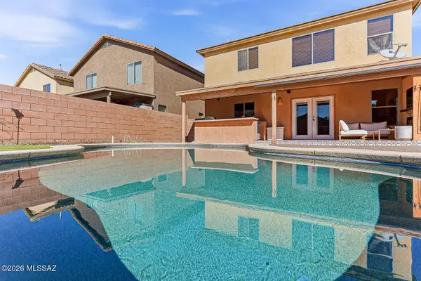 669 W Cholla Crest, Green Valley, AZ 85614