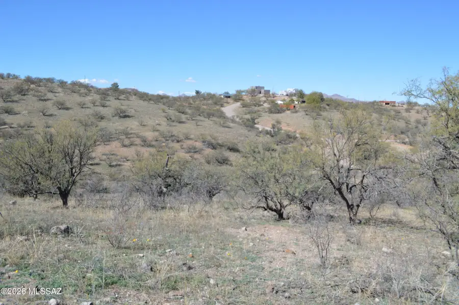 989 Bird, Rio Rico, AZ 85648 - Image #3