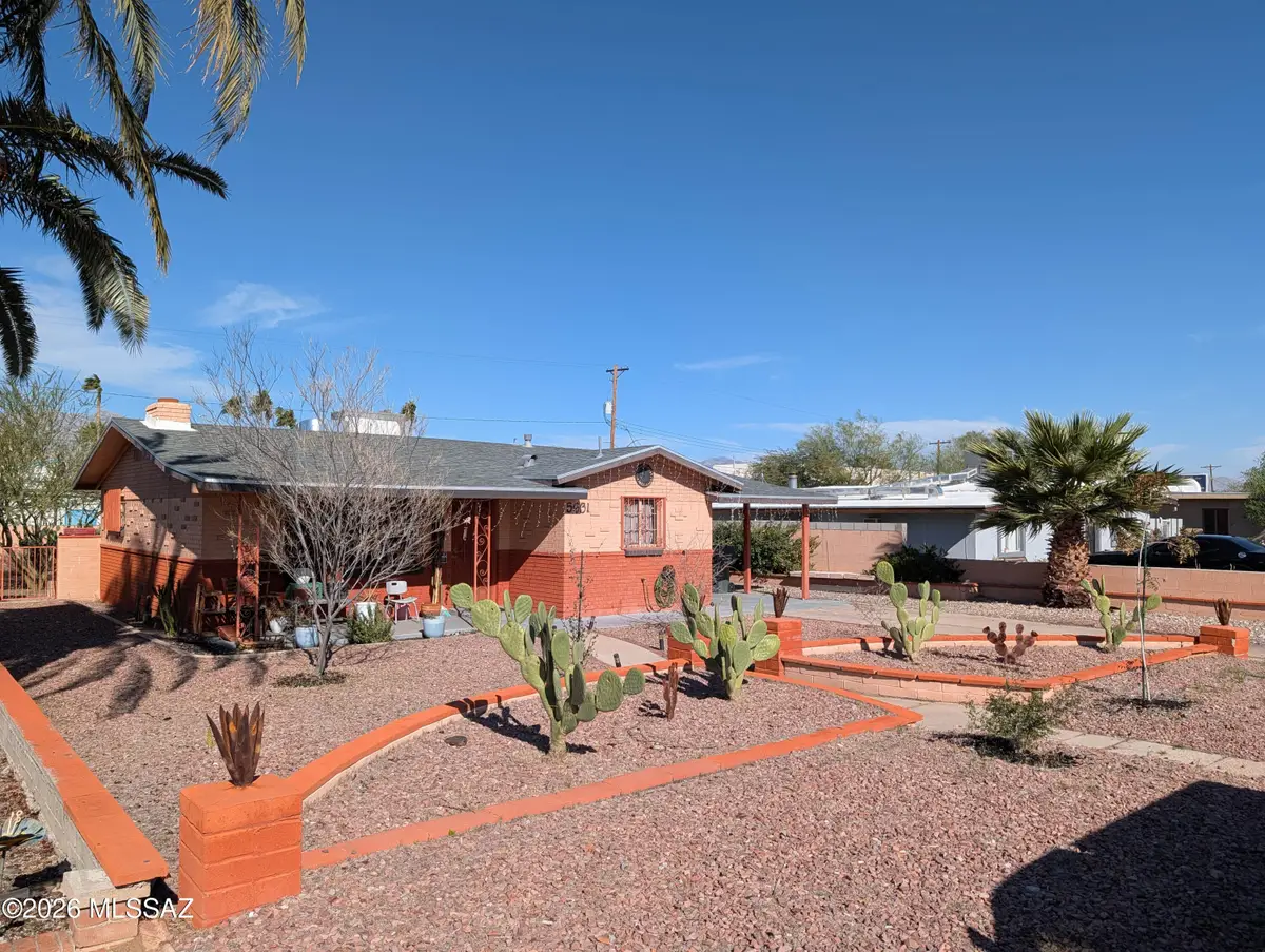 5631 E 1st, Tucson, AZ 85711 - #1