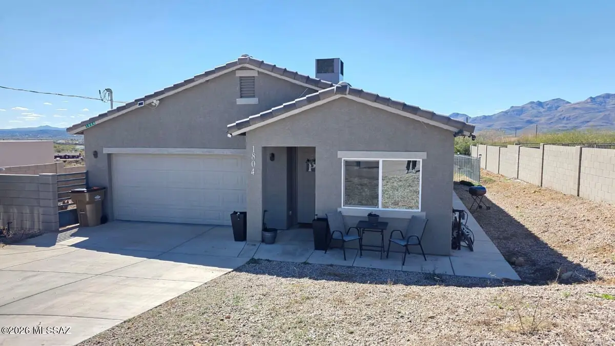 1804 Via Nueva Zelandia, Rio Rico, AZ 85648 - Image #1