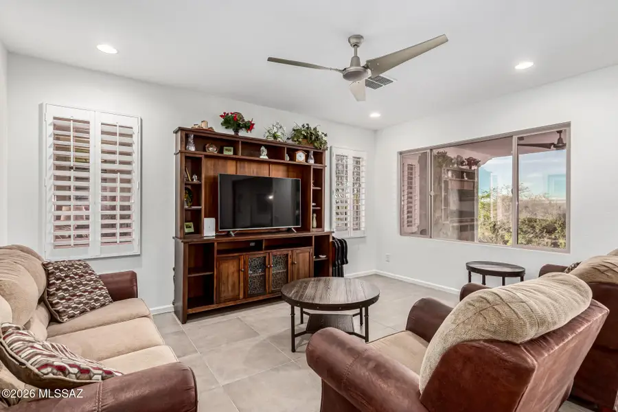 829 N Broken Hills, Green Valley, AZ 85614 - Image #3