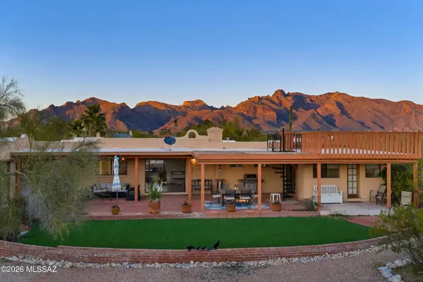 800 E Camino Alberca, Tucson, AZ 85718