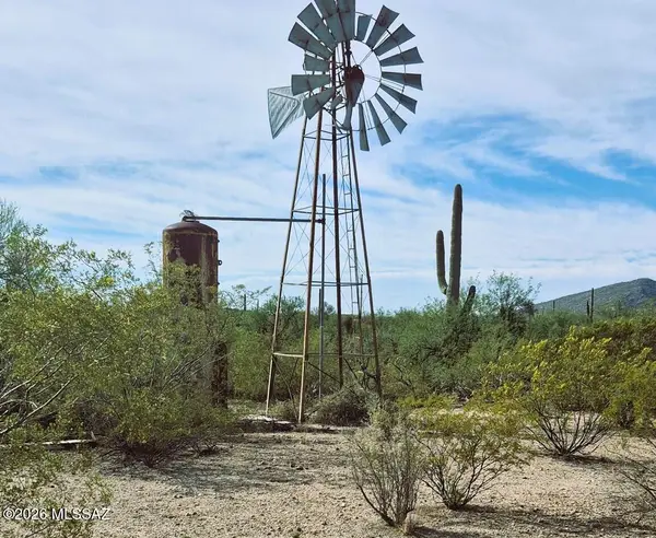 0 E Cadillac Wash, Tucson, AZ 85739