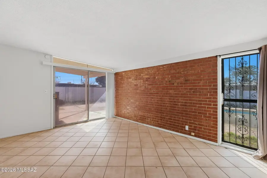 1226 E Missouri, Tucson, AZ 85714 - #3