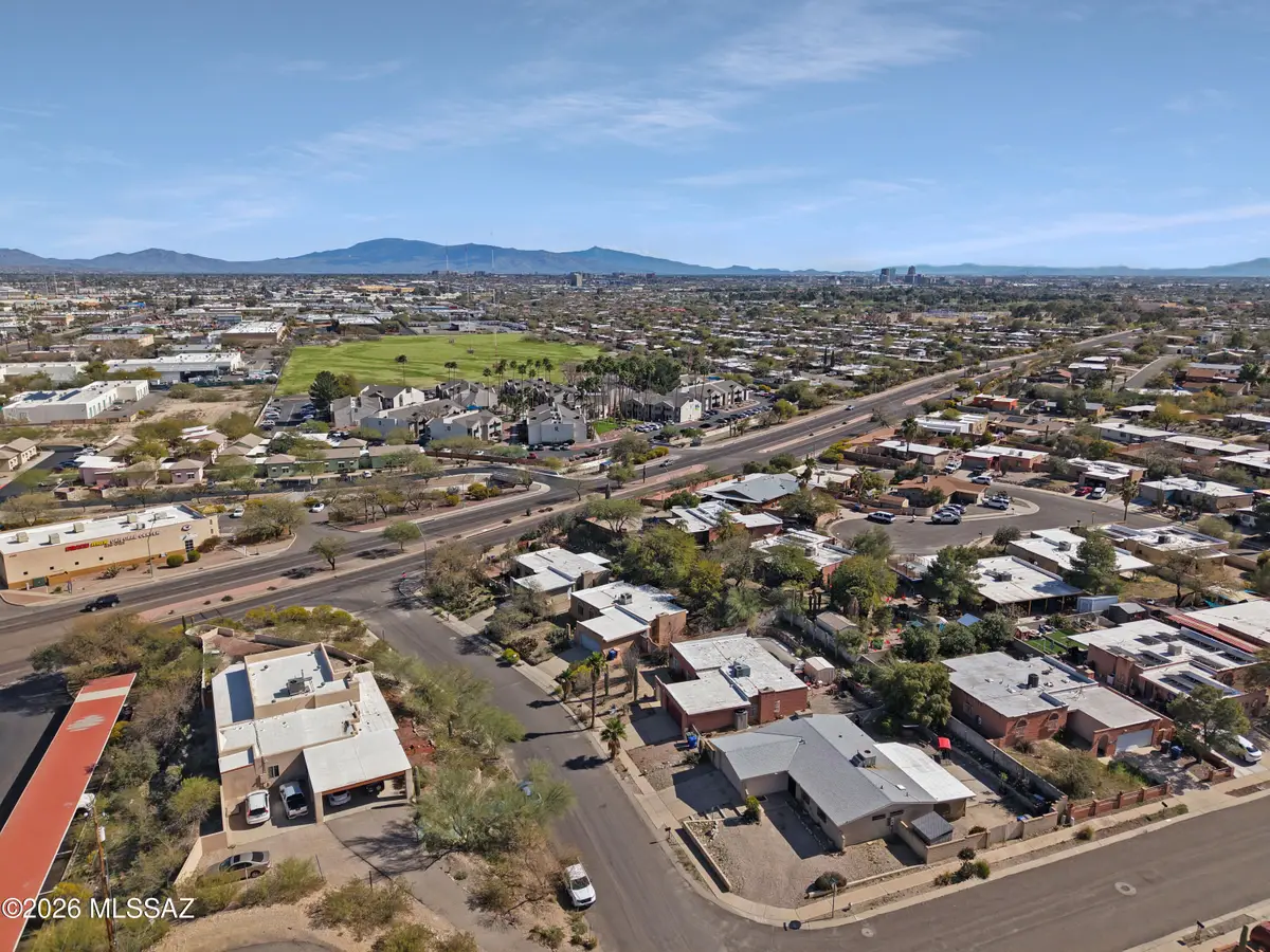 2121 W Ironwood Ridge, Tucson, AZ 85745 - #1
