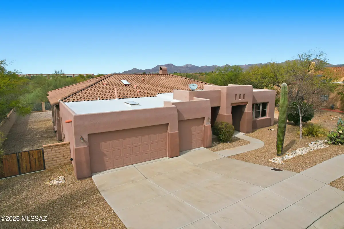 12269 N Washbed, Oro Valley, AZ 85755 - #1