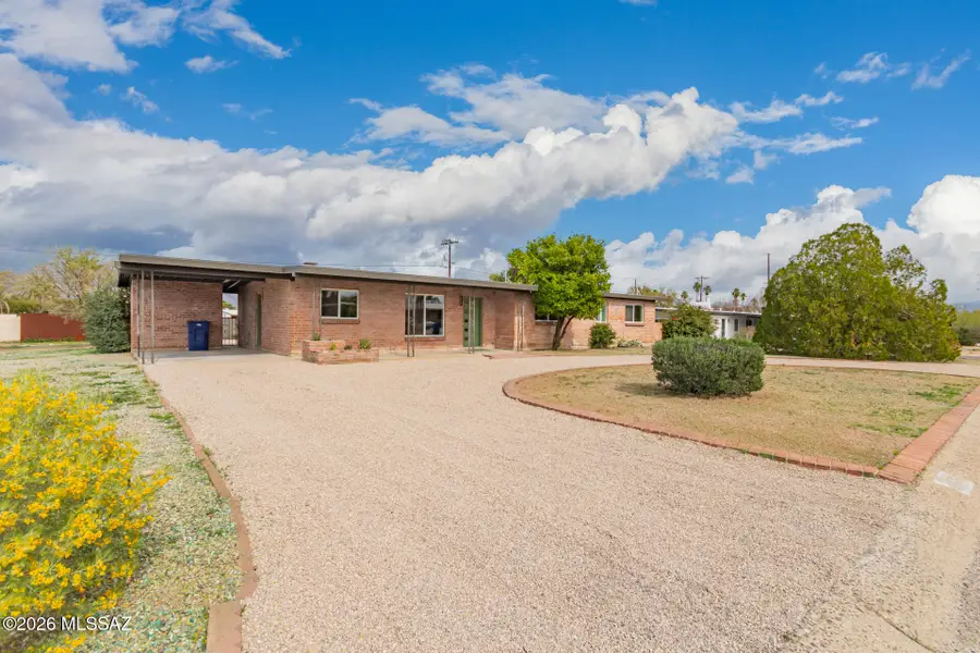 7031 E Baker, Tucson, AZ 85710 - #2