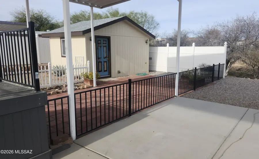 1030 S Barrel Cactus, Benson, AZ 85602 - #2