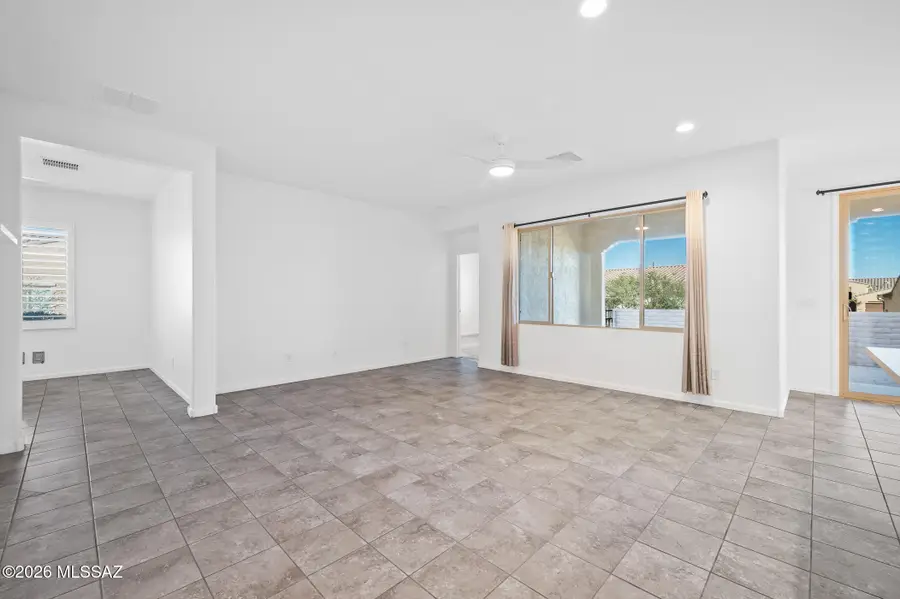 1427 E Blue Granite, Green Valley, AZ 85614 - #3