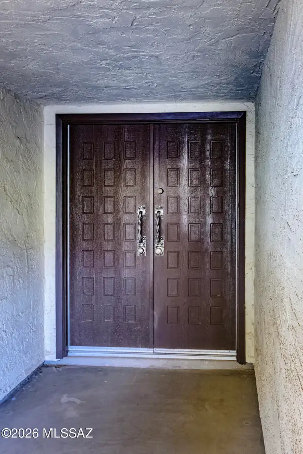 5922 N Placita Del Conde, Tucson, AZ 85718