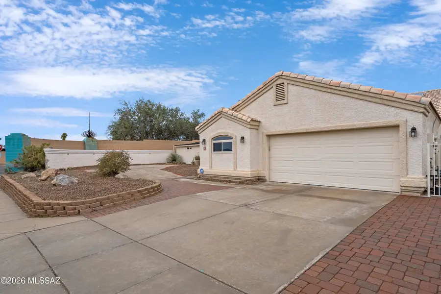 3782 W Meadow Briar, Tucson, AZ 85741 - #3