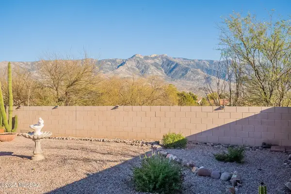 38324 S Silverwood, Tucson, AZ 85739