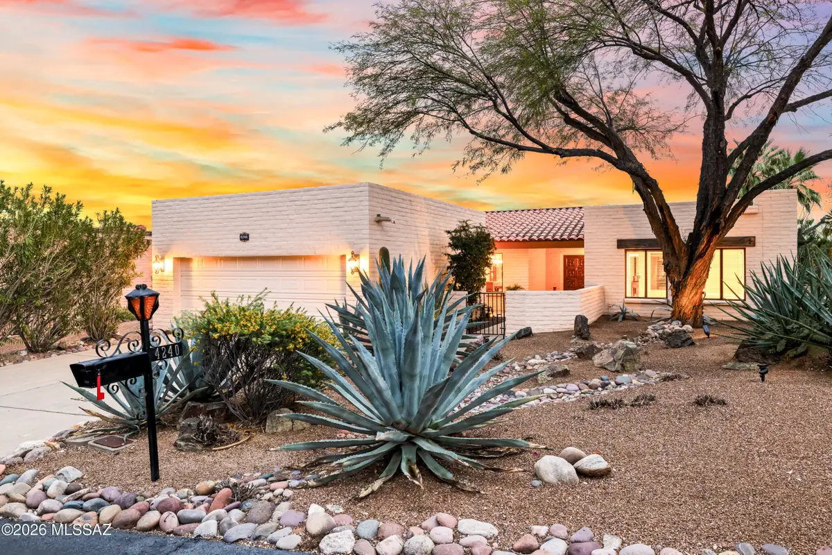 4240 E Pontatoc Canyon, Tucson, AZ 85718 - #1