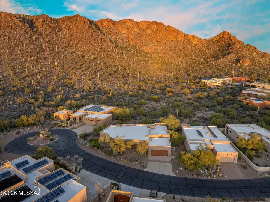 1961 S Diamond D, Tucson, AZ 85713 - #2