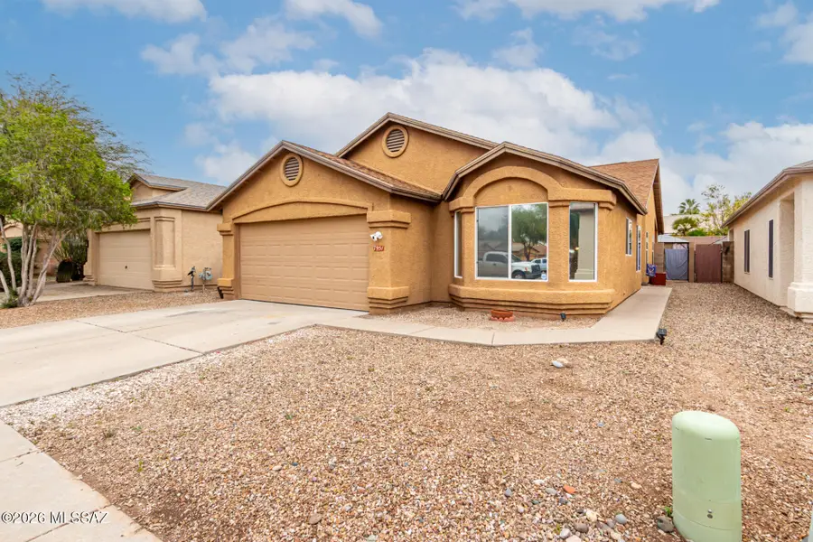 7951 S Wild Primrose, Tucson, AZ 85747 - #3