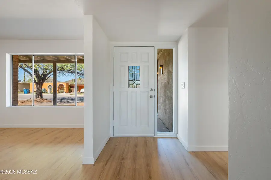 2901 W Dakota, Tucson, AZ 85746 - #3