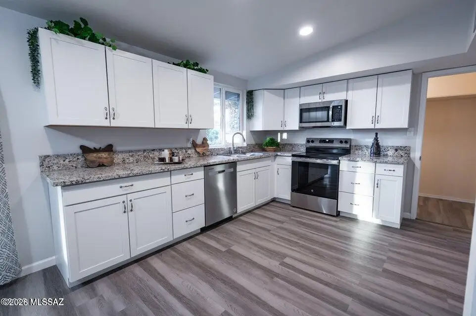 7122 E Eastland, Tucson, AZ 85710 - #1