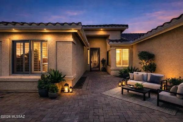 1860 E Purple Martin, Green Valley, AZ 85614