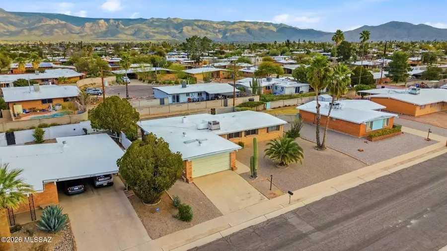 8711 E Appomattox, Tucson, AZ 85710 - #3