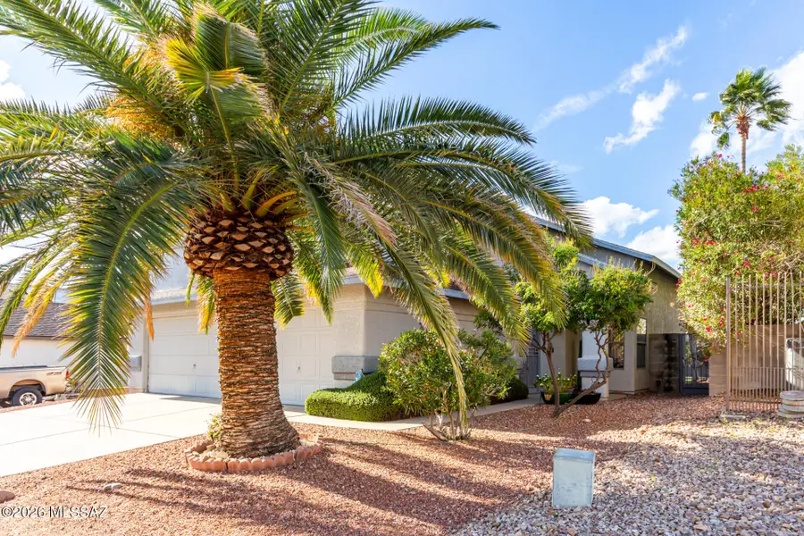 8943 N Onyx, Tucson, AZ 85742 - #2