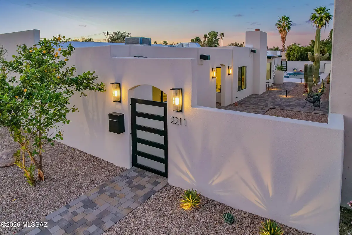 2211 E Mabel, Tucson, AZ 85719 - #1