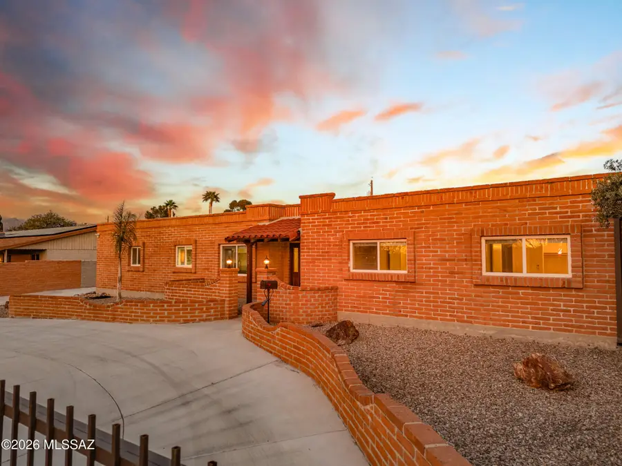 521 S Craycroft, Tucson, AZ 85711 - #2