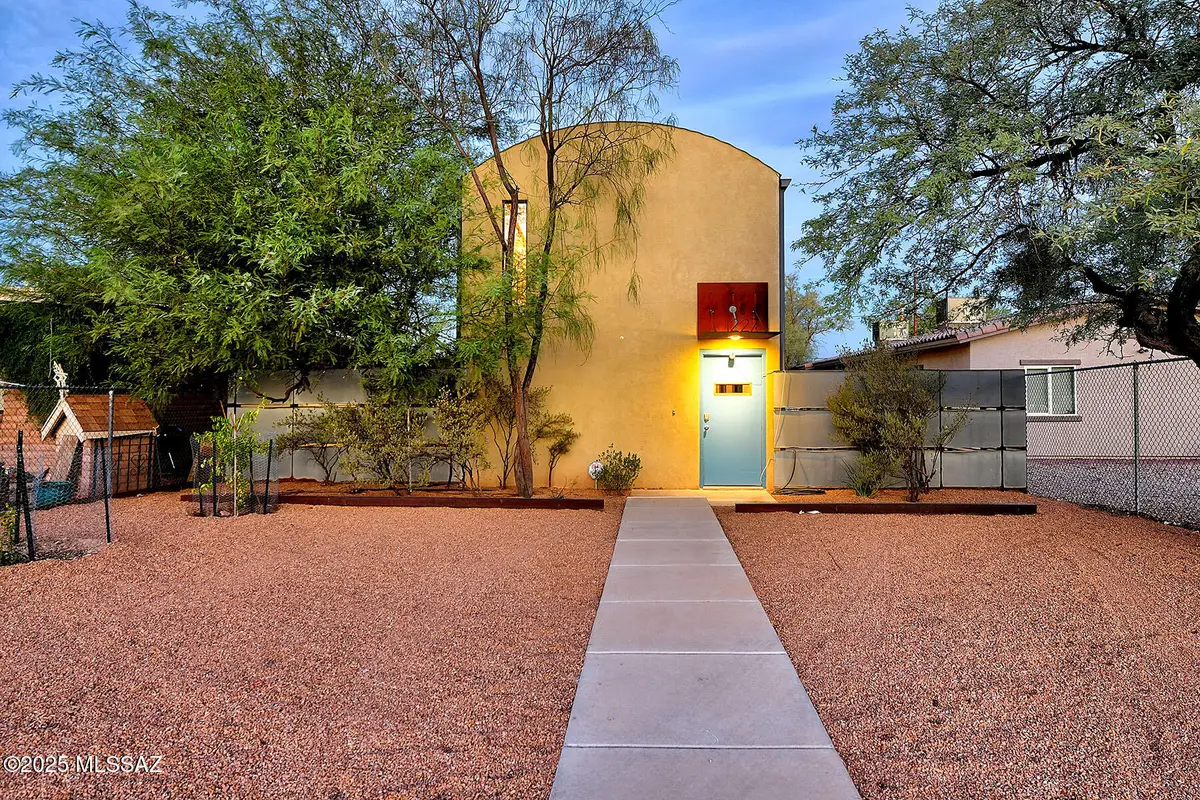 1227 N 13th, Tucson, AZ 85705 - #1