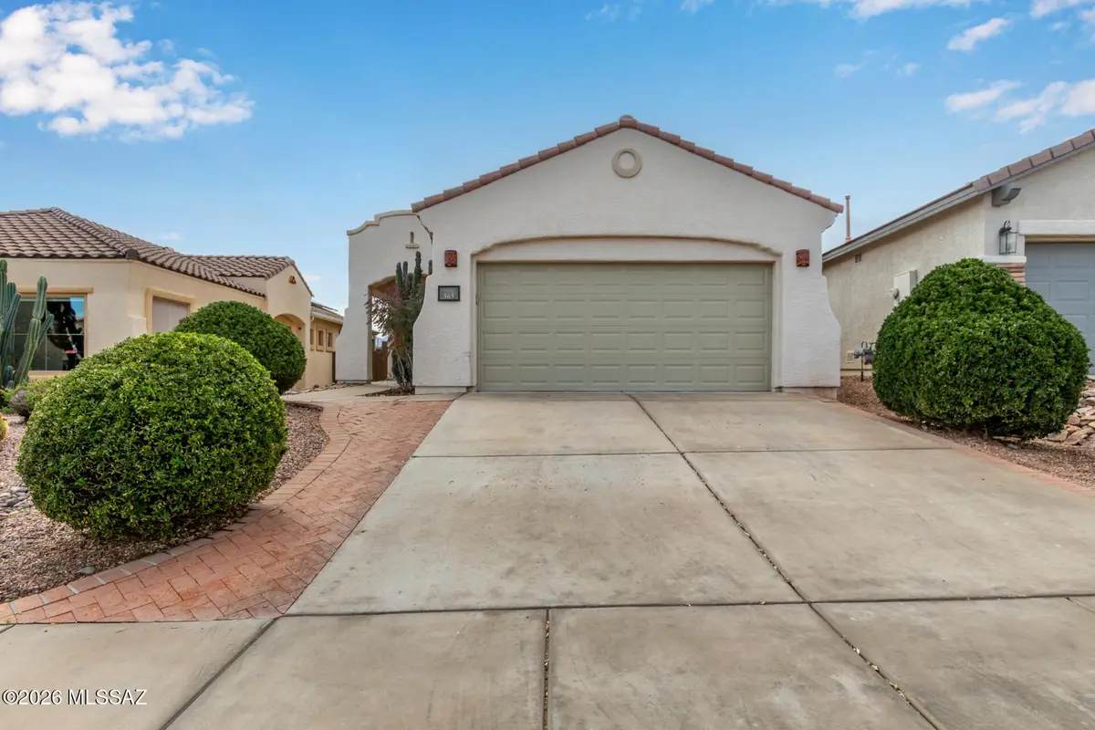 565 W Calle Media Luz, Sahuarita, AZ 85629 - #1