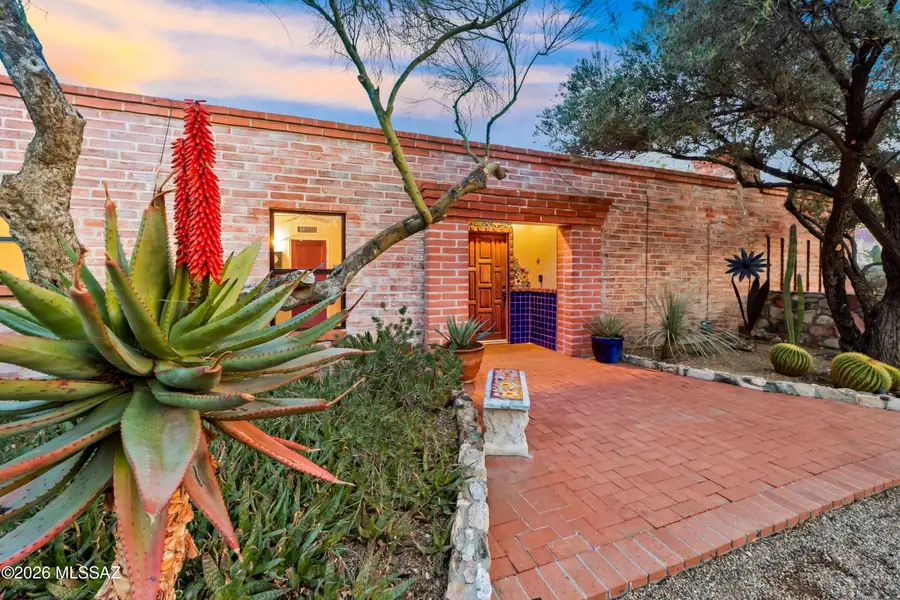 5200 N Calle La Cima, Tucson, AZ 85718 - #2