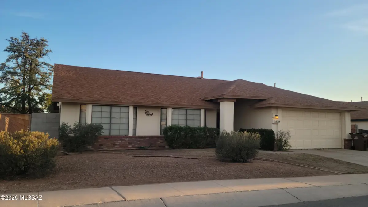4849 W Snowberry, Tucson, AZ 85742 - #1