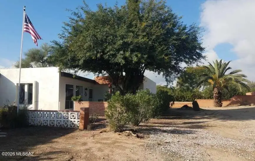 295 W Placita De Los Anillos, Green Valley, AZ 85614 - #2