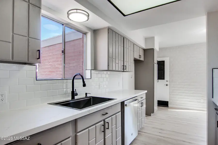 121 W Vista Grande, Tucson, AZ 85704 - #2