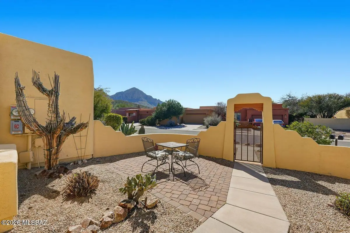 11324 N Mountain Meadow, Oro Valley, AZ 85737 - #1