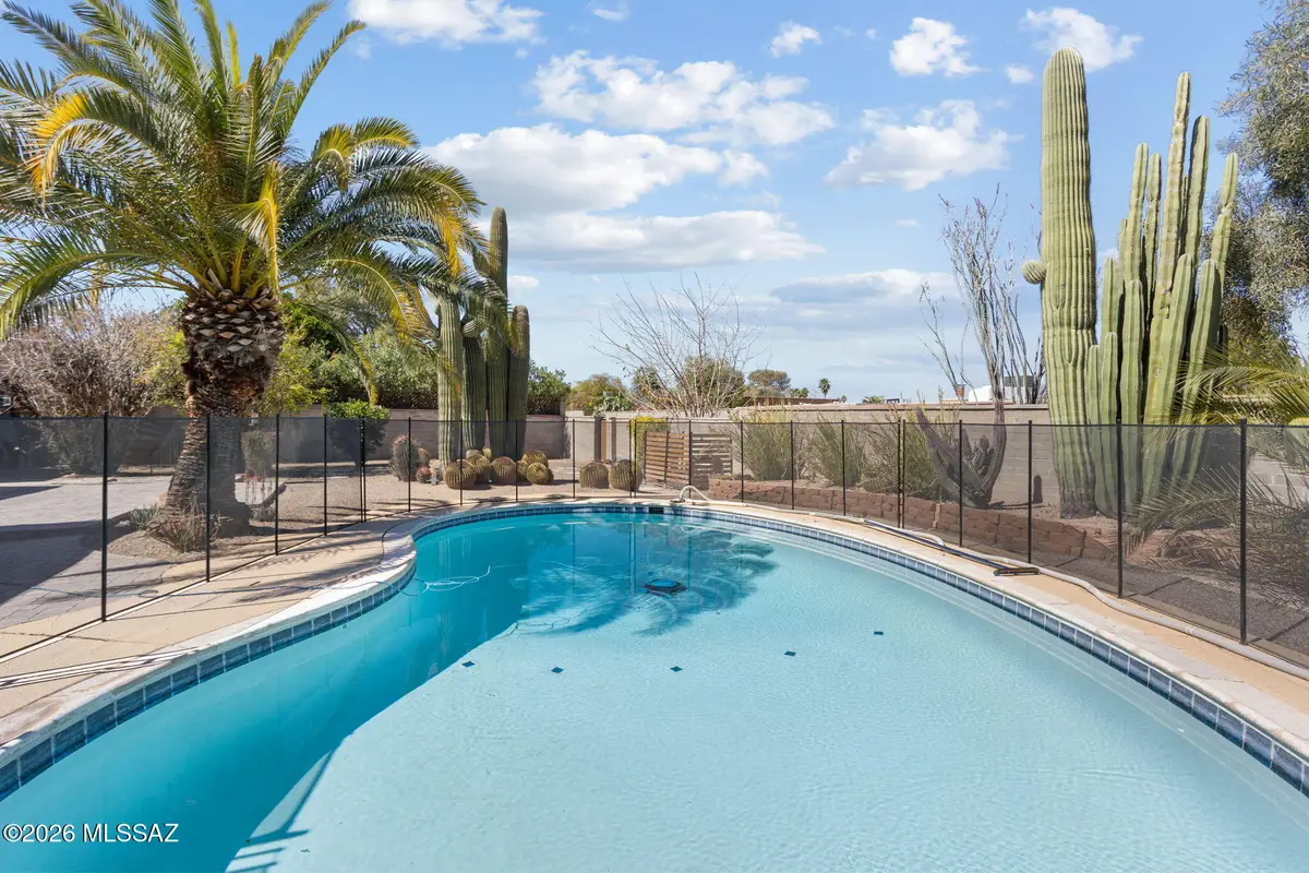 8931 E 7th, Tucson, AZ 85710 - #1