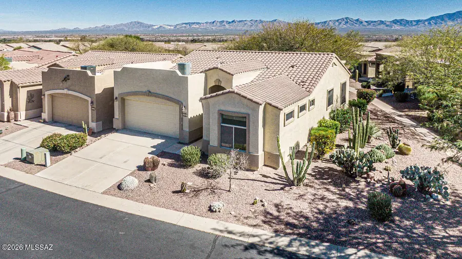 649 W Knotwood, Green Valley, AZ 85614 - #2