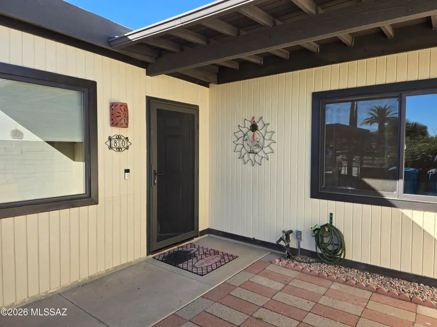 80 W Calle Del Chancero, Green Valley, AZ 85614 - #3