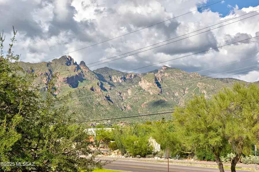 6651 N Campbell, Tucson, AZ 85718 - #2