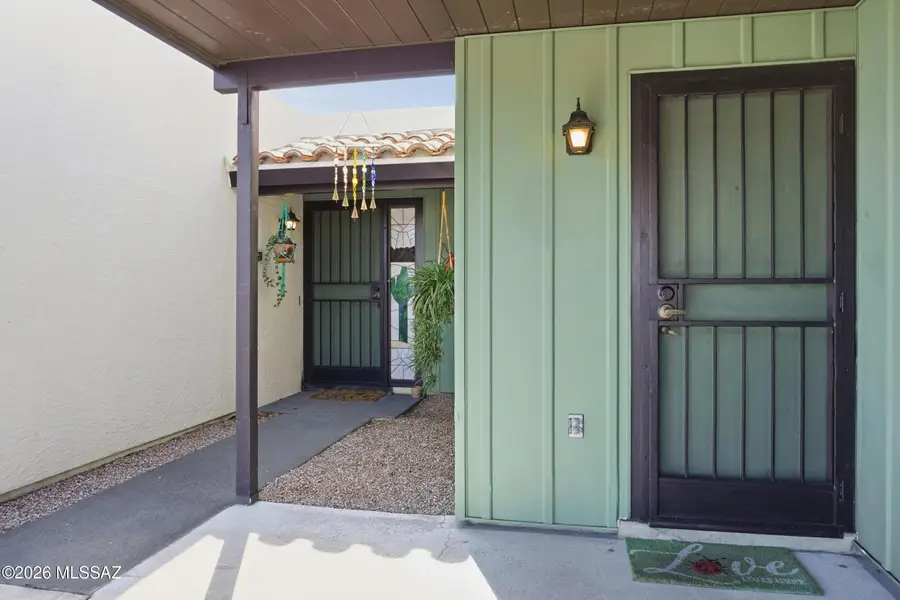 1176 S Alpine, Green Valley, AZ 85614 - #2