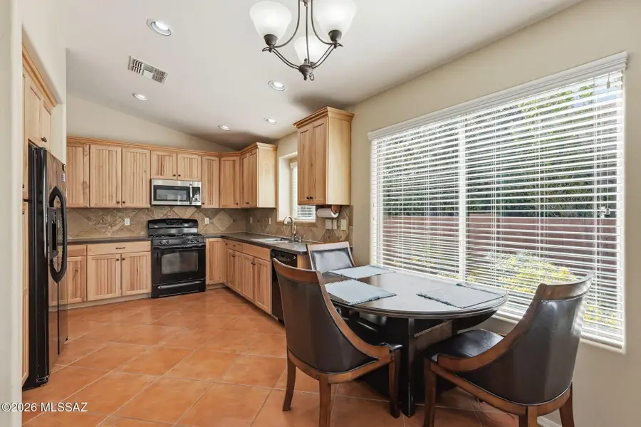 39116 S Quick Trot, Tucson, AZ 85739 - #2